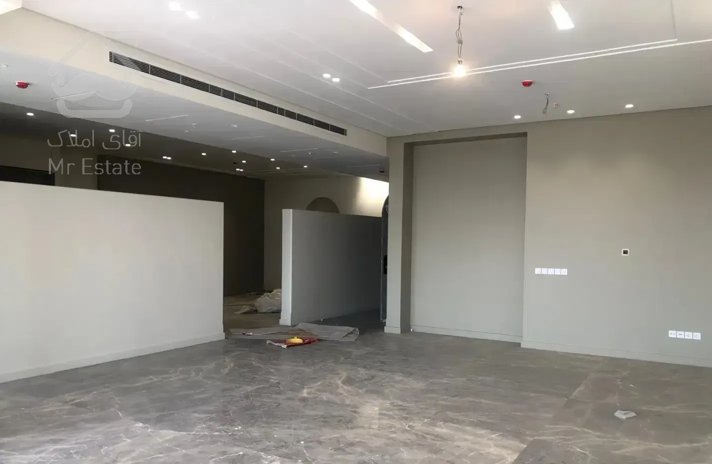 ۱۷۰متر/۳خواب/شهرک غرب/خواب مستر/مشاعات دار