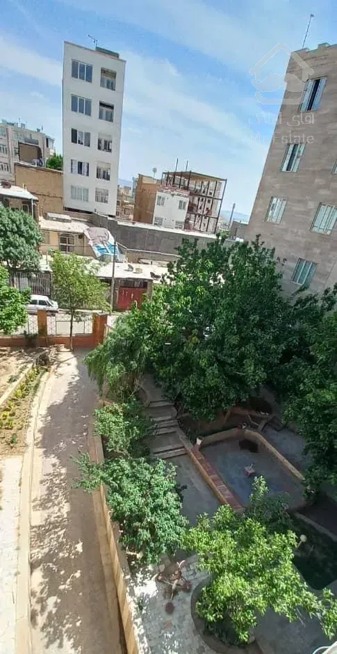 آپارتمان ۶۴ متری با پارکینگ  سند تکبرگ بلوار چمران