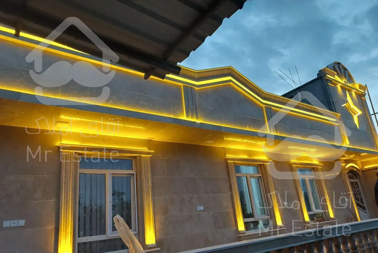 سنگ نما و کاشی سرامیک نصب نرده سنگی