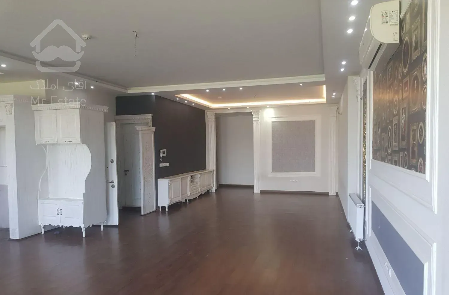 فروش آپارتمان 179 متری در خیام جنوبی (تهاتر)