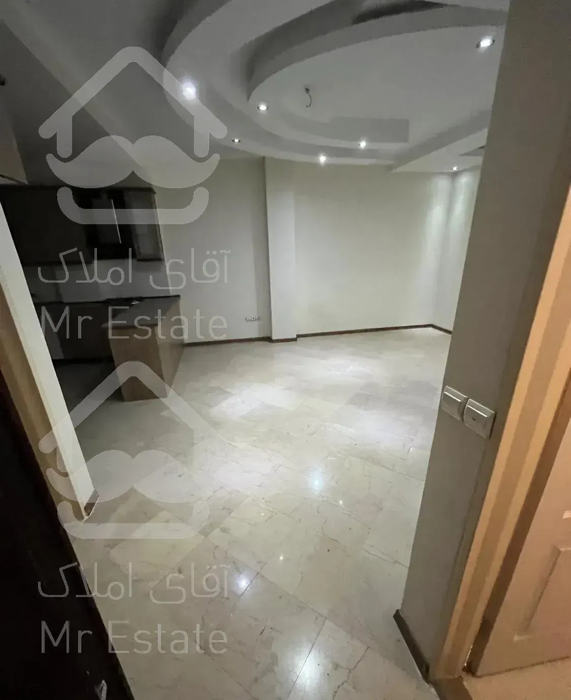 اپارتمان  ۶۱ متر فول امکانات