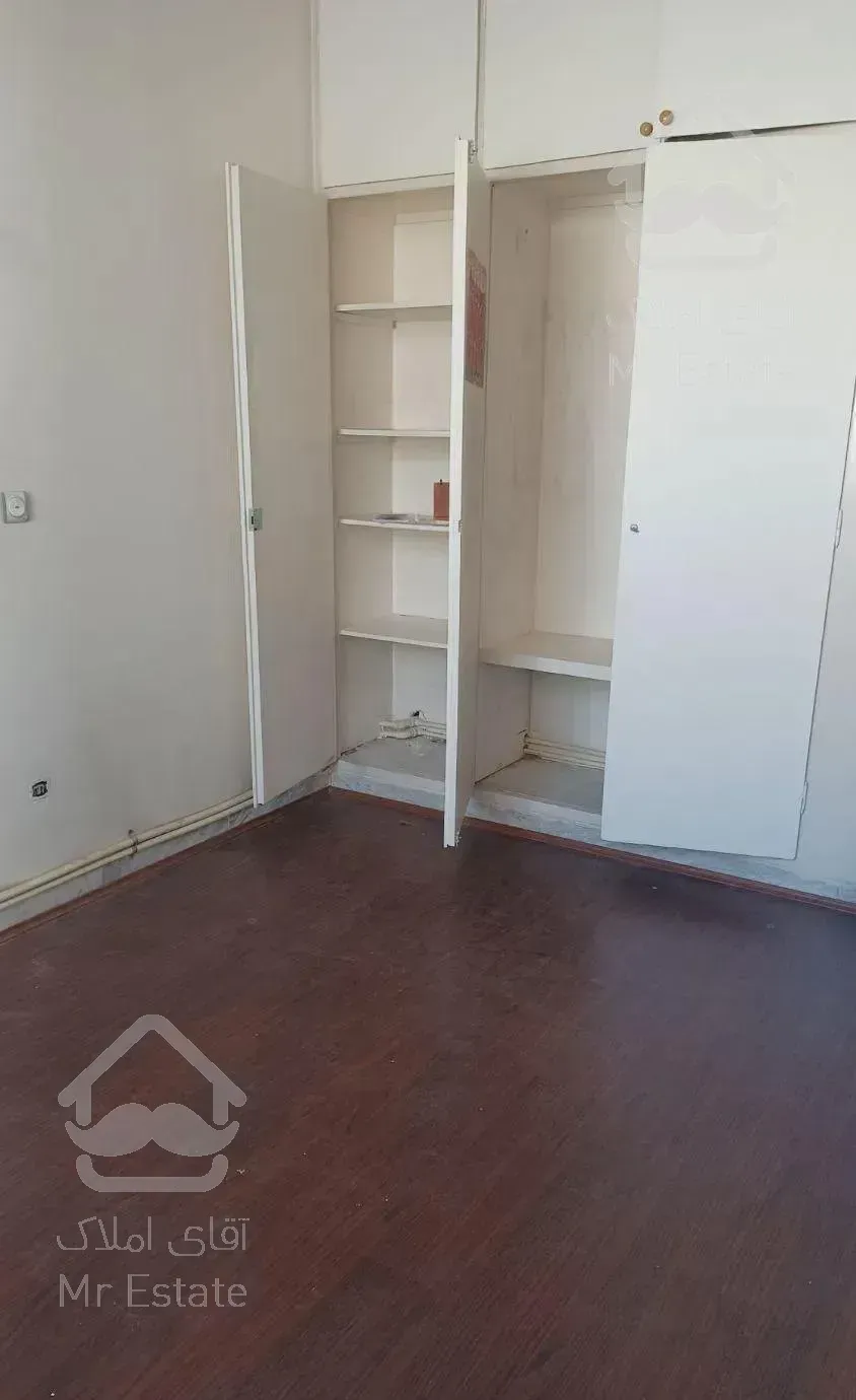 ۱۰۳متر ۲خوابه فلکه اول تهرانپارس فرعی دنج بهار