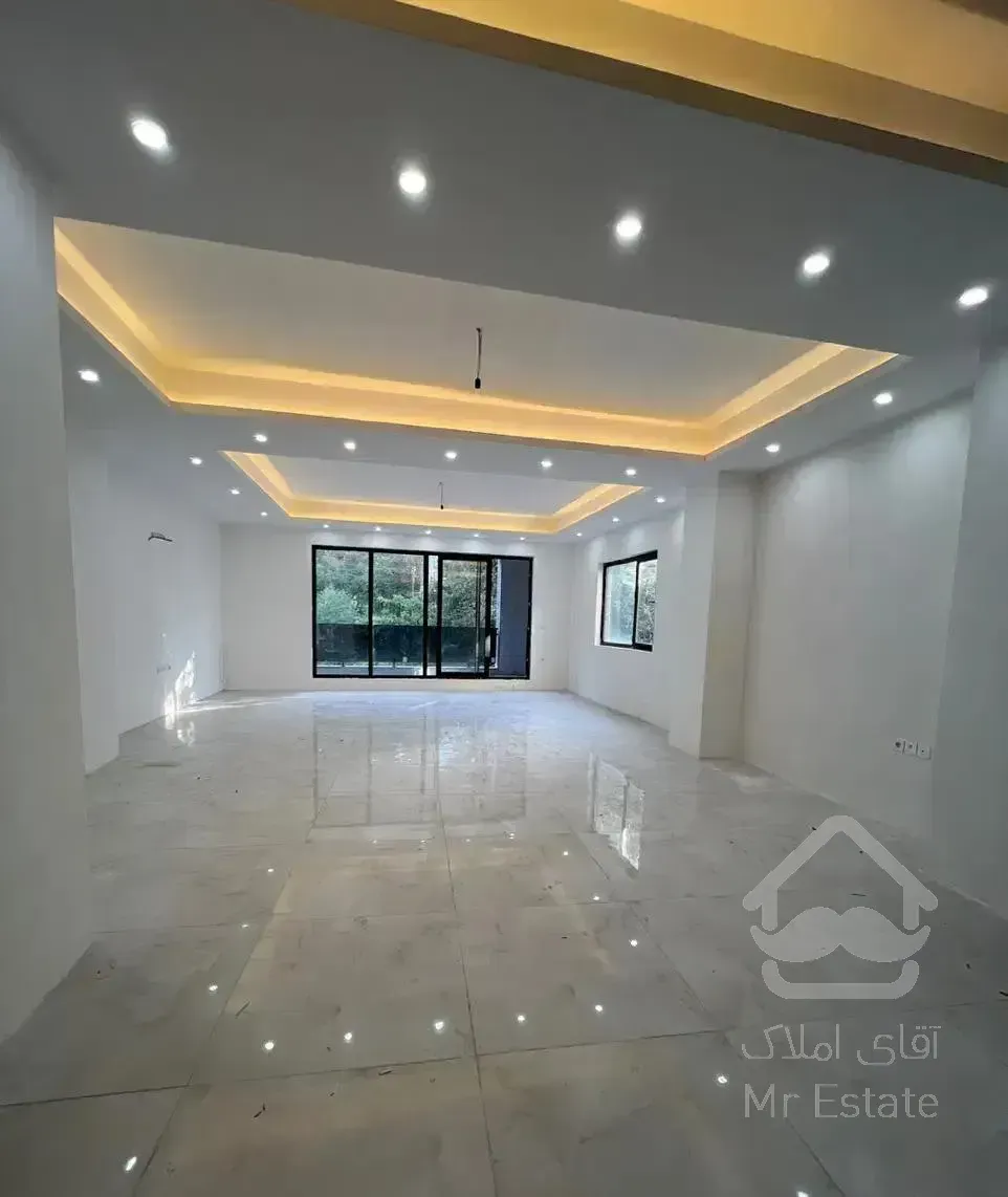 ۱۲۵متر تراس بزرگ و ویو کوه چشم نواز