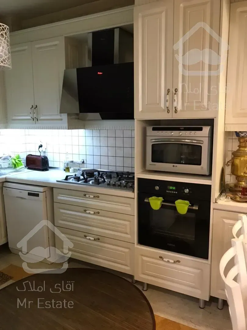 113 متر / سه خواب / مرزداران / 20 متر پاسیو