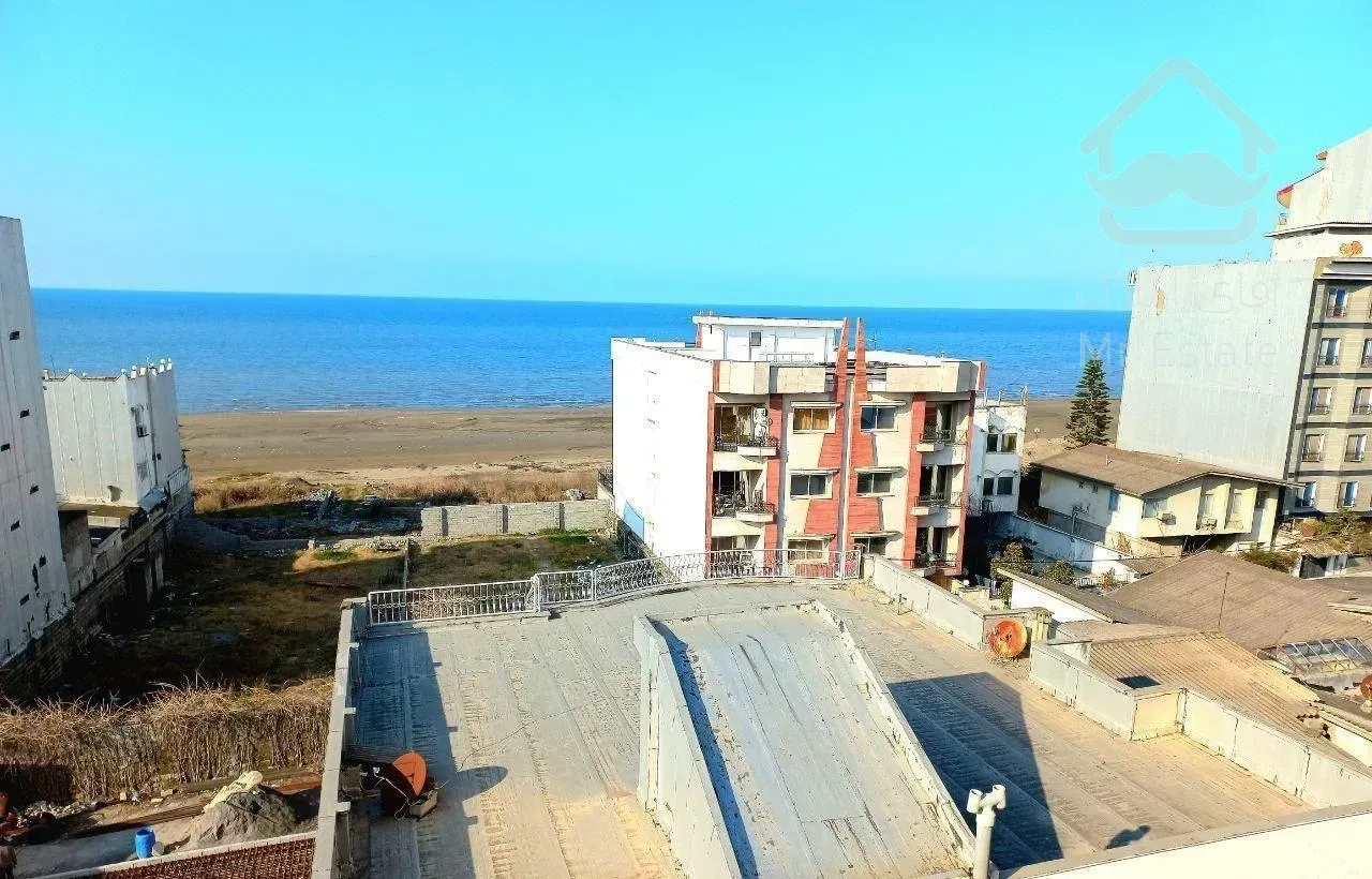 آپارتمان با ویوی دریا ۱۲۰ متر محمودآباد