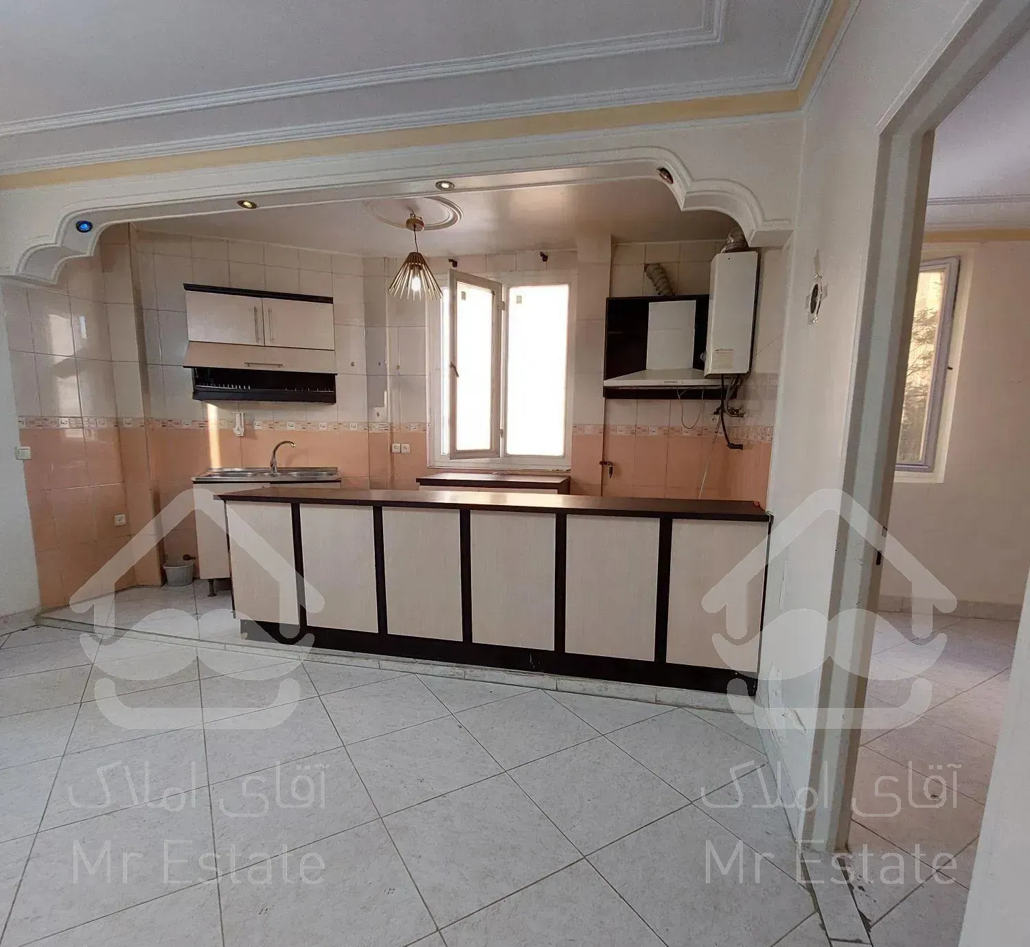 صفا شرقی ۴۸ متر/ تک واحدی/ آسانسور