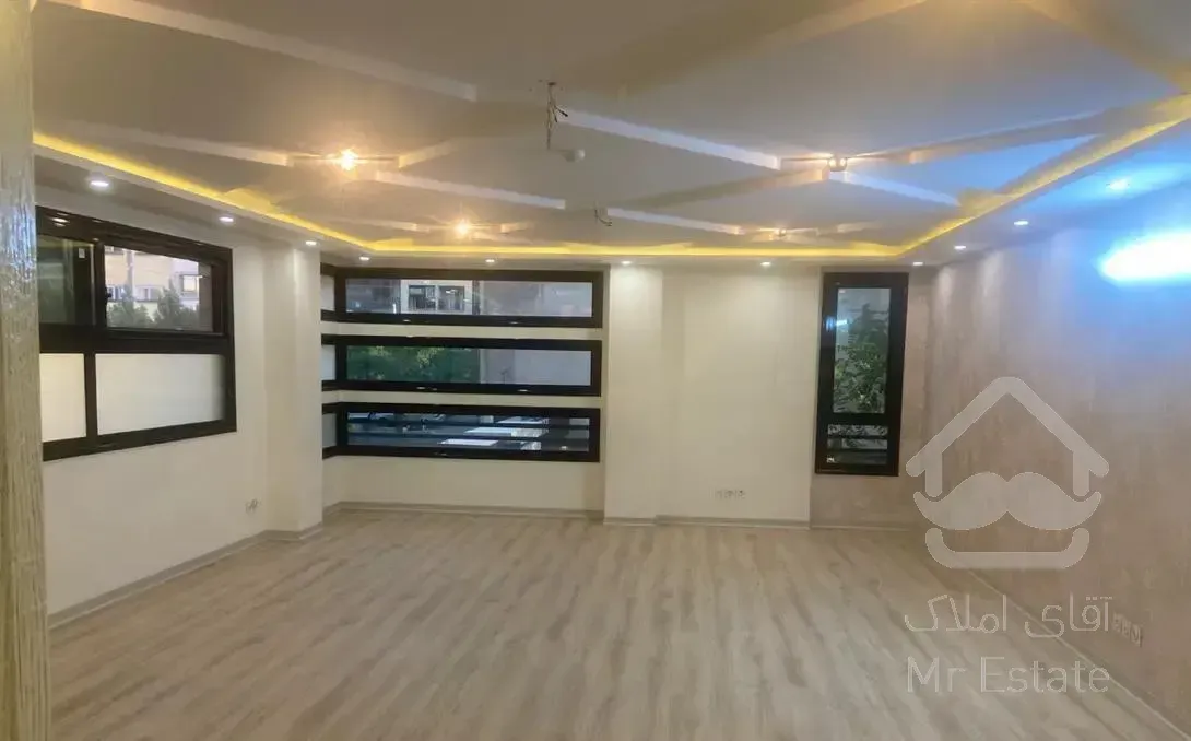 آپارتمان سه خواب سه طرف نور تکواحدی