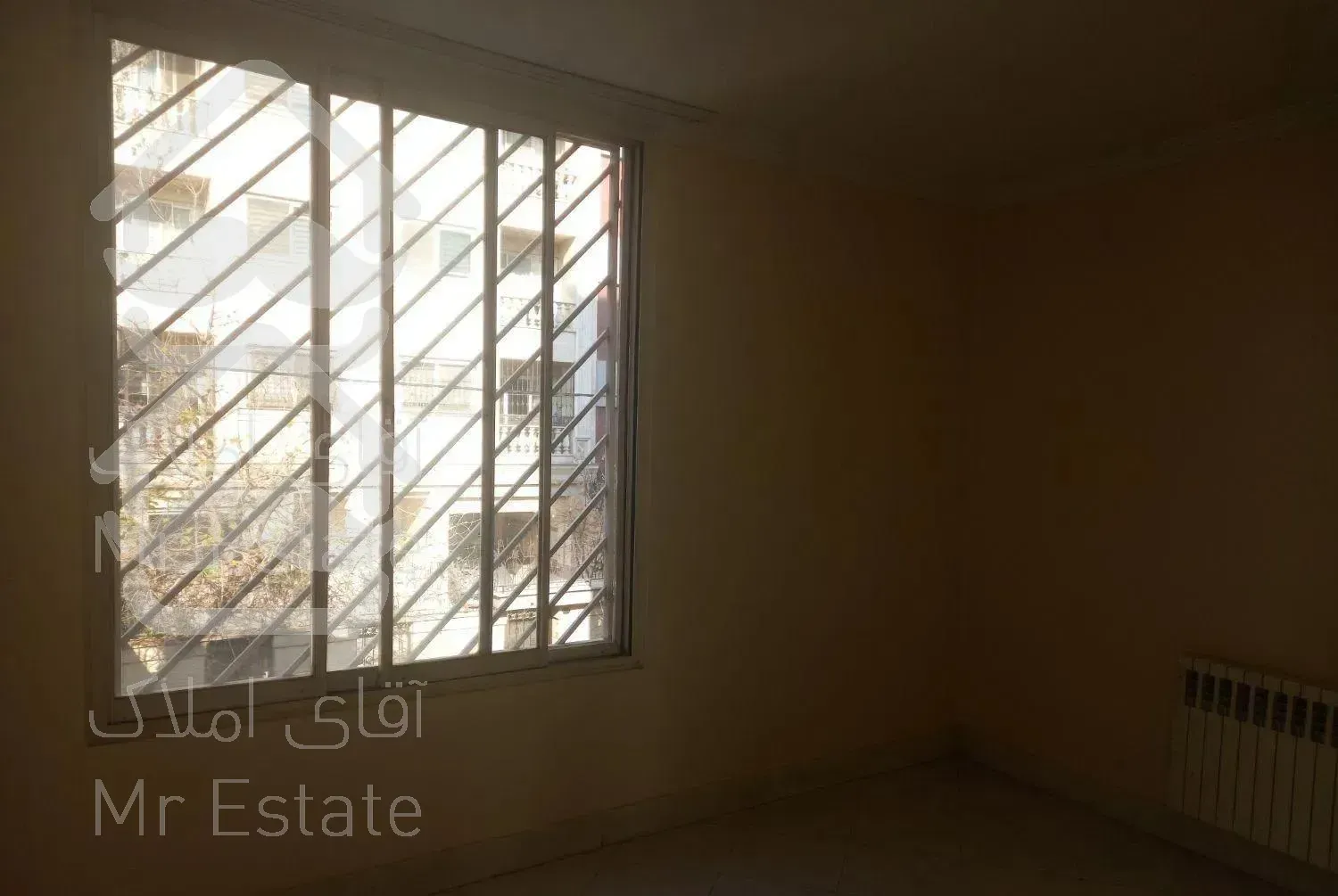 ۱۴۷ متر ۳ خواب تک واحدی مستر دار