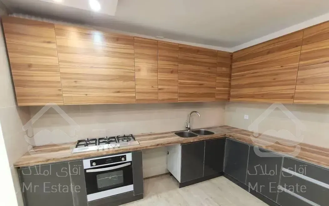 110متر (ارتقاء یافته)(دروس) ورودی سبز