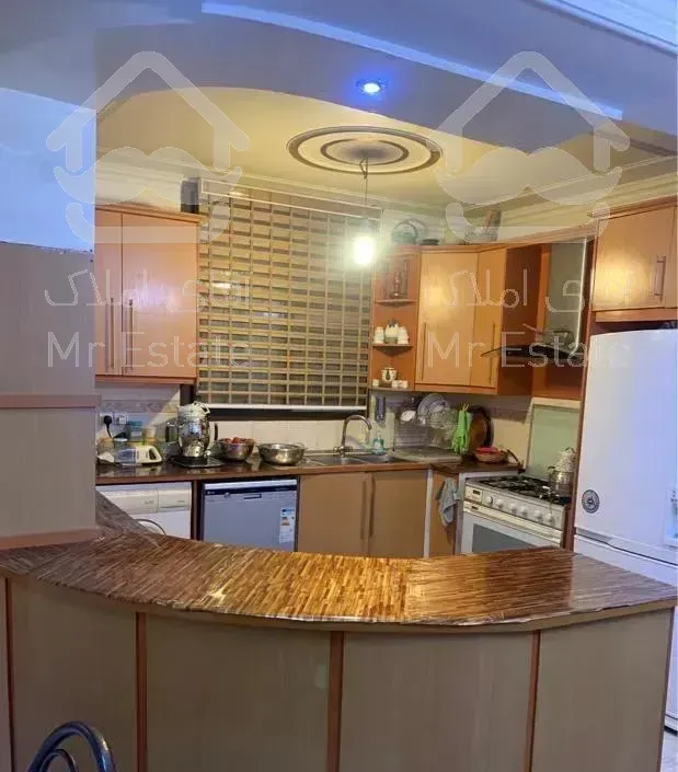 میدان گلها خ مرداد