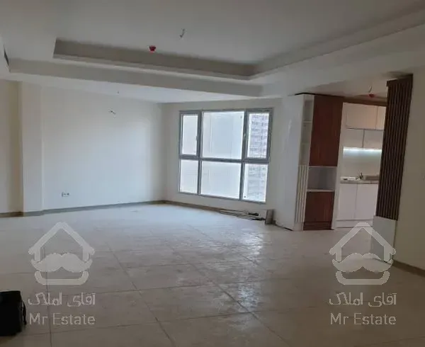 130 متر سه خواب تمیز در کوهک