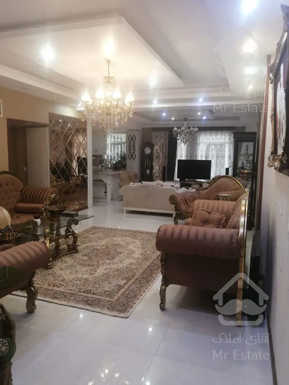 اجاره آپارتمان/ ۱۳۱ متر/ لوکس در سعادت آباد