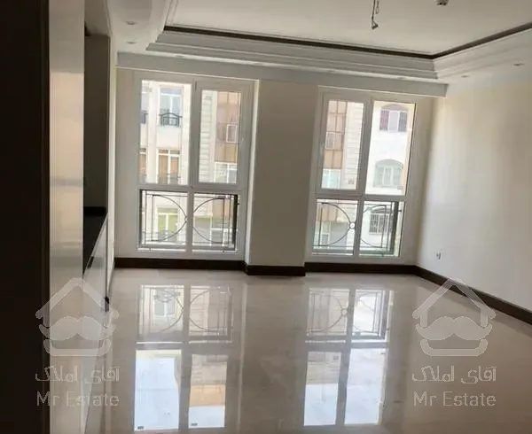 سعادت آباد 130متر (۳ خوابه) ۲ پارکینگ سندی