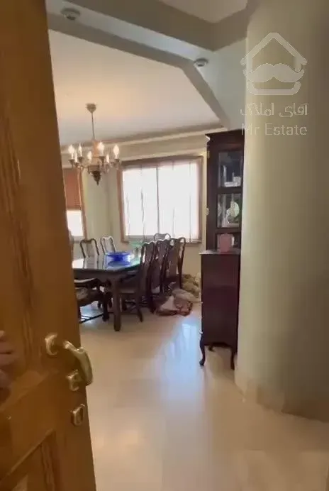 فروش آپارتمان ۱۸۸ متری ۳ خوابه در نیاوران