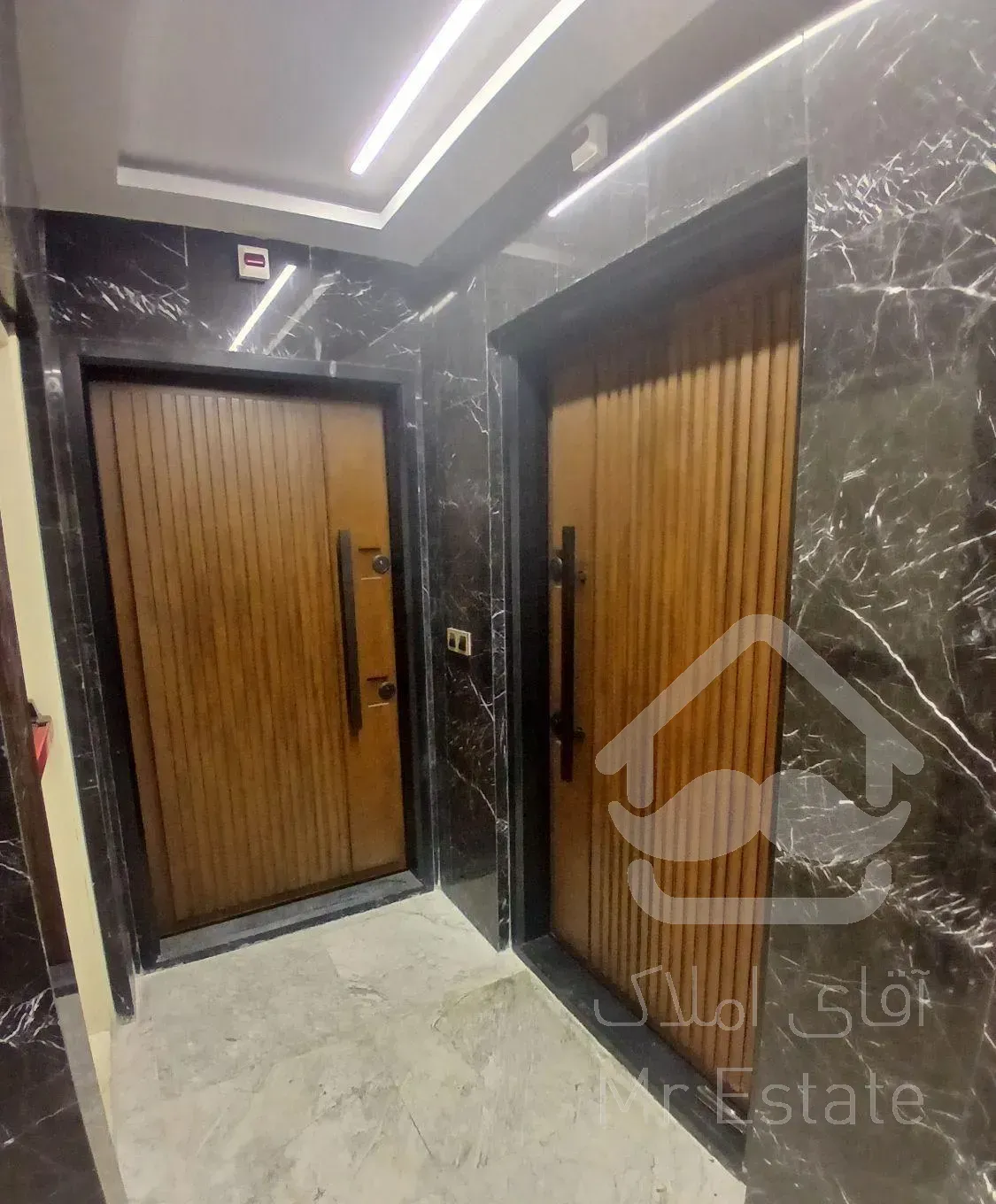 ۱۱۰ متر نوساز کوکب لوکس