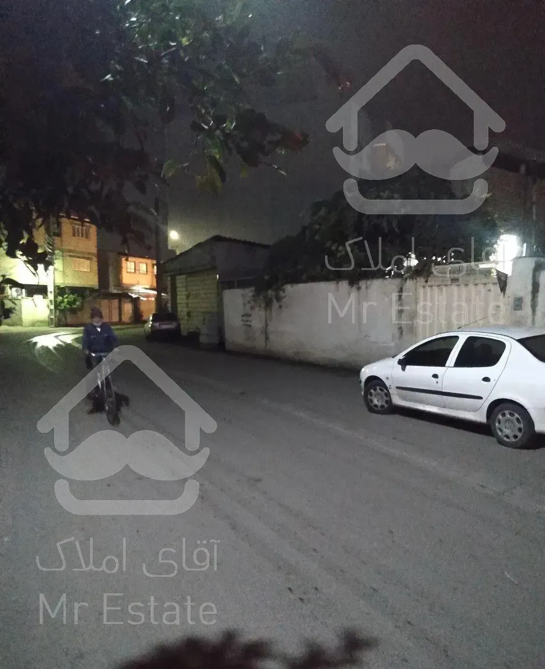 فروش ویلایی ۲۷۰ متر زمین نزدیک میدان کوچکسرا