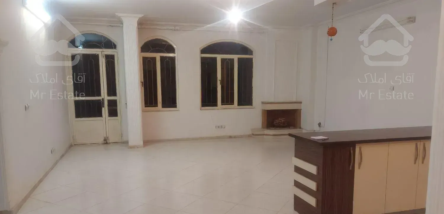 ۱۲۰متر همکف حیاط دار،آموزگار۶۹