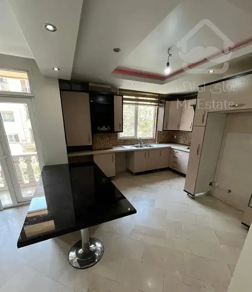 آپارتمان ۱۵۰ متری در یوسف اباد