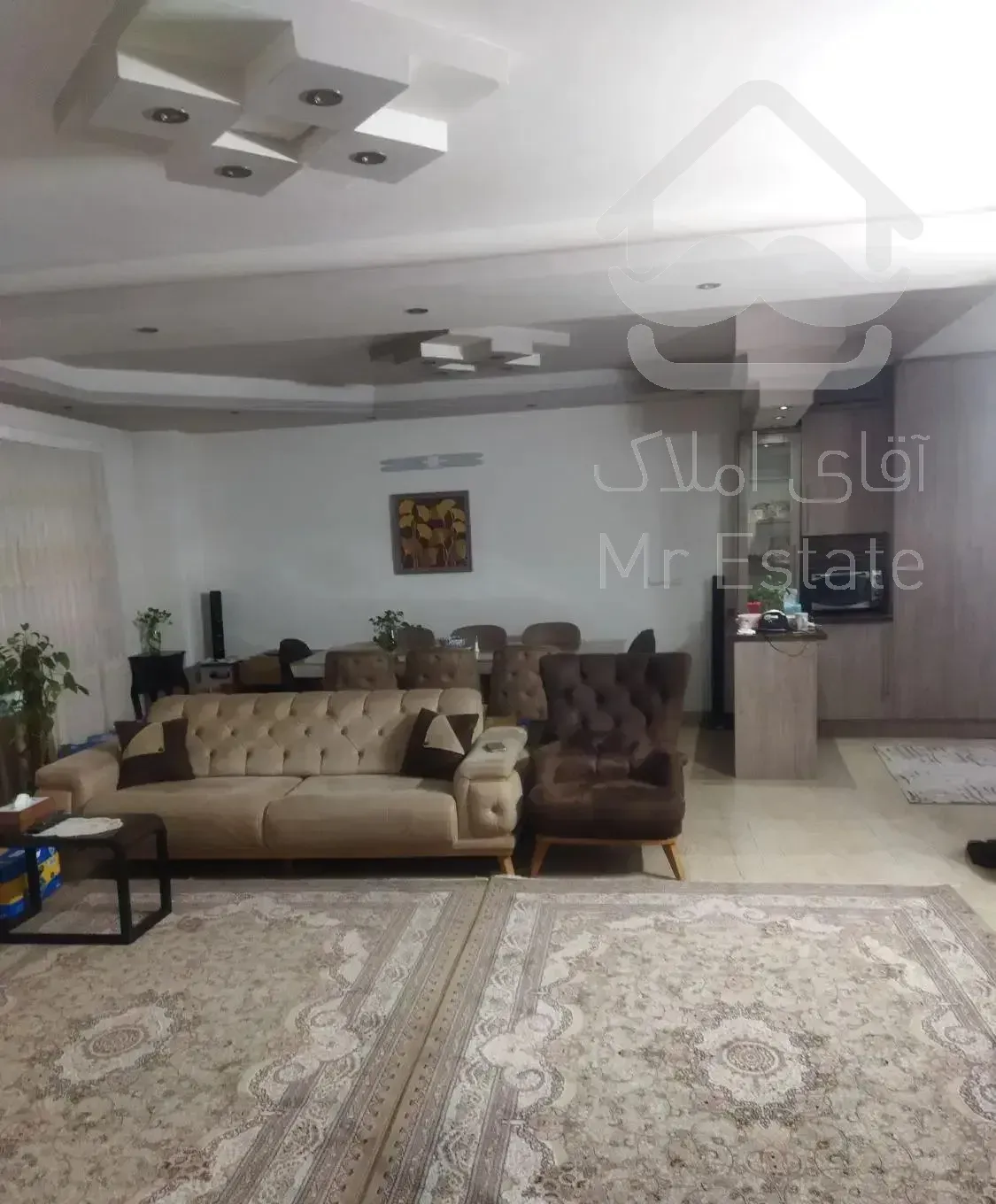 اجاره طبقه اول راه جدا 140 متر سه خوابه قصاب محله