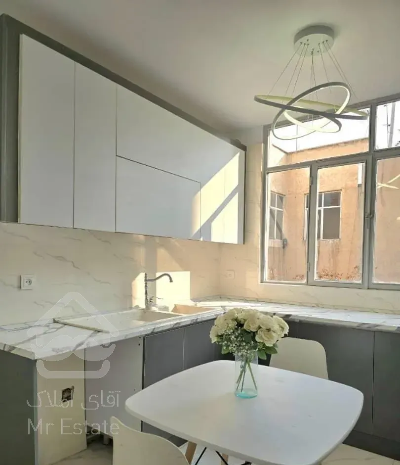 ۵۳ متر / تک واحدی / فول بازسازی / پارکینگ دار