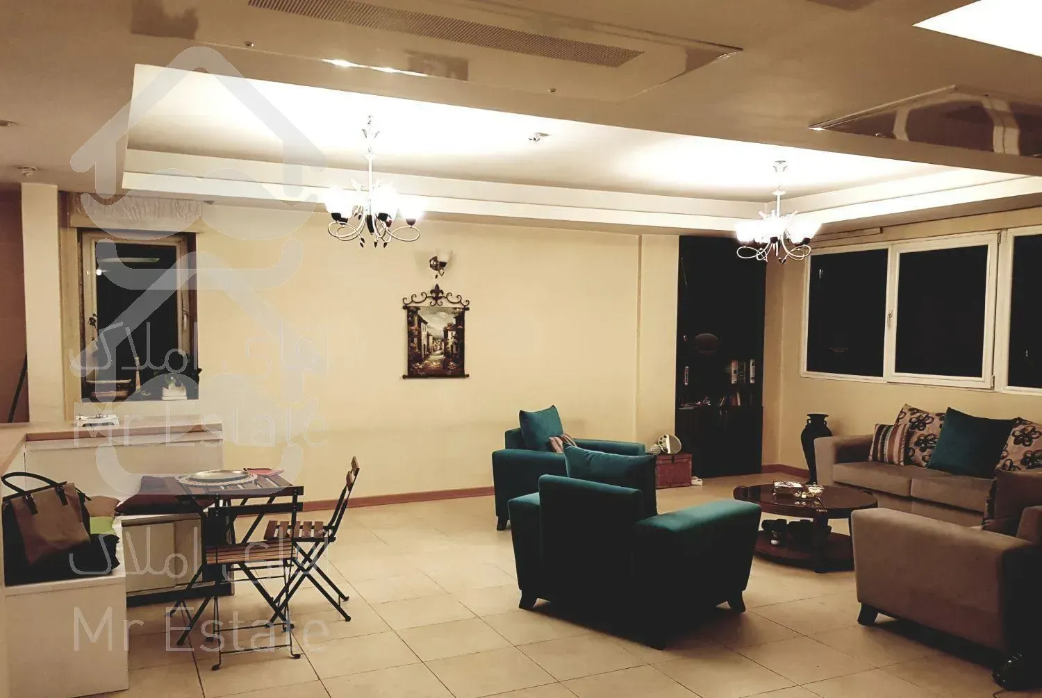 آپارتمان دریاچه ، برج بیمه، ۱۱۱ متر دوخواب