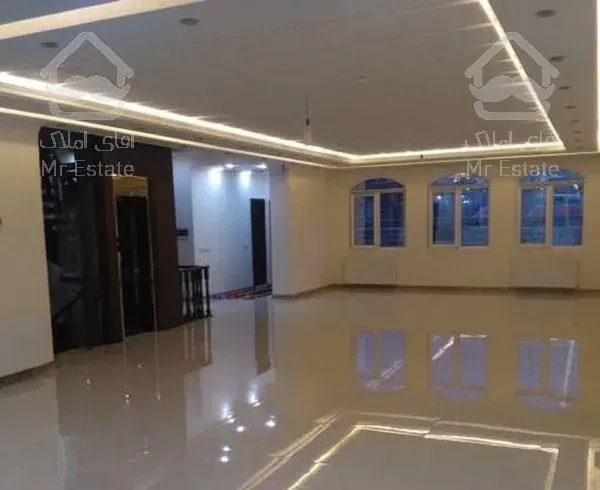 آپارتمان نوساز 100 متری در خیابان عشوریان