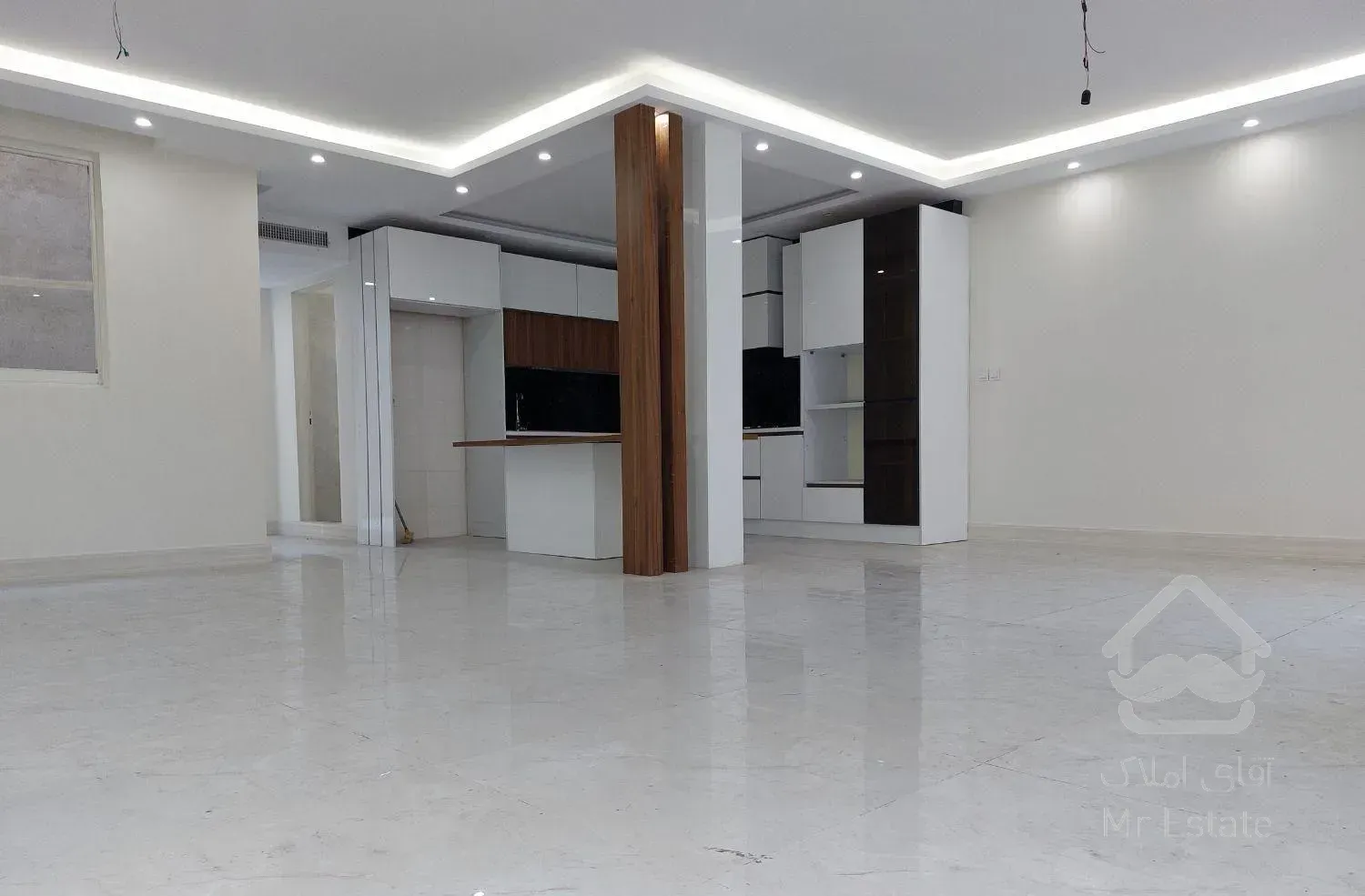 فروش آپارتمان ۱۰۷ متری ۲ خوابه طبقه ۲ در تهران‌نو