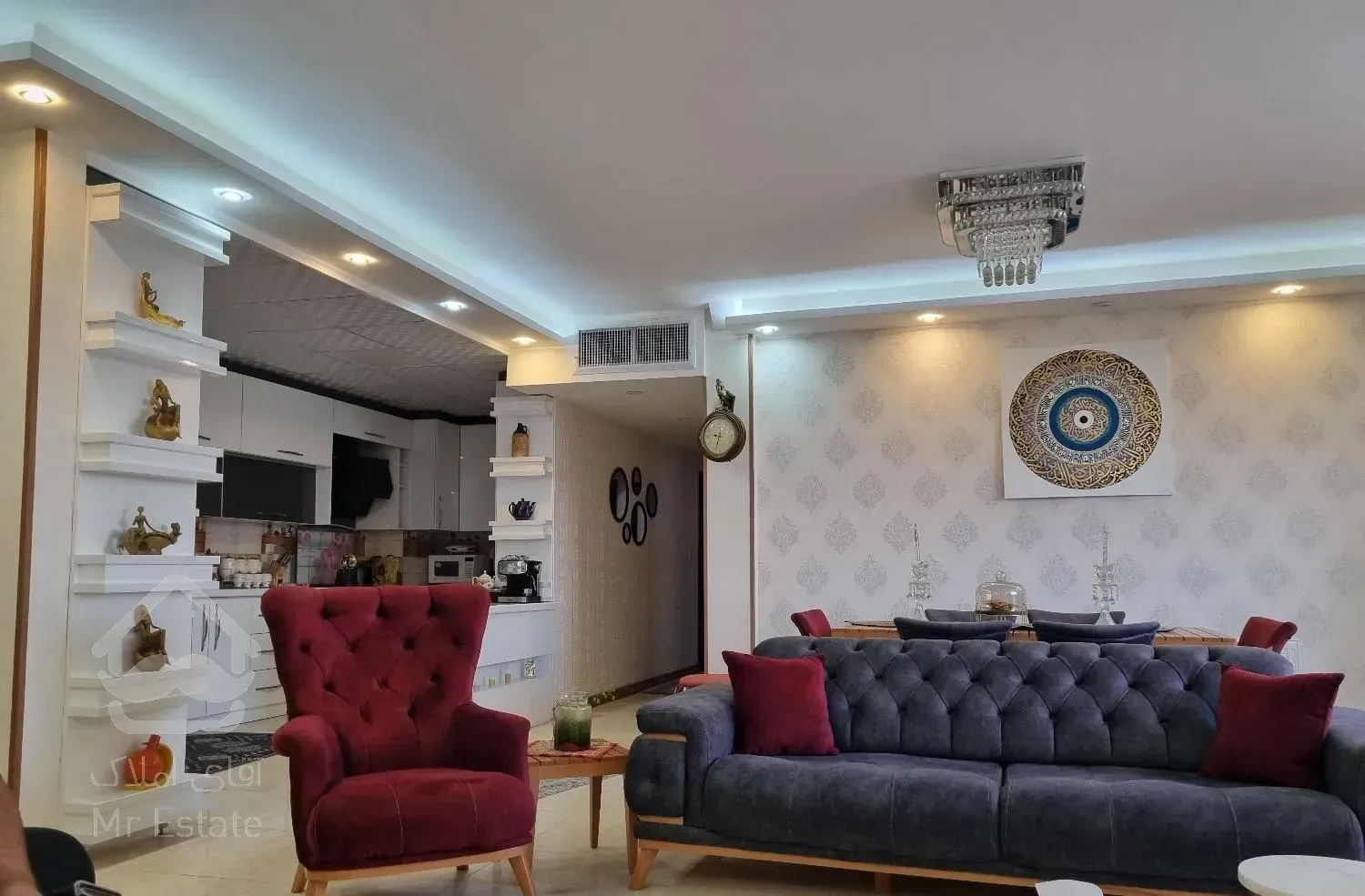 آپارتمان سه خوابه درگلستان شمالی(فاز یک کوثر زرین)