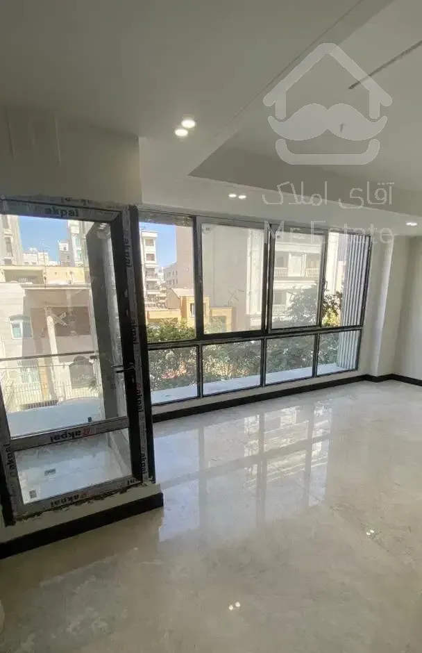فروش آپارتمان لوکس ۳۵۰ متری/ مدرس/وکیل آباد