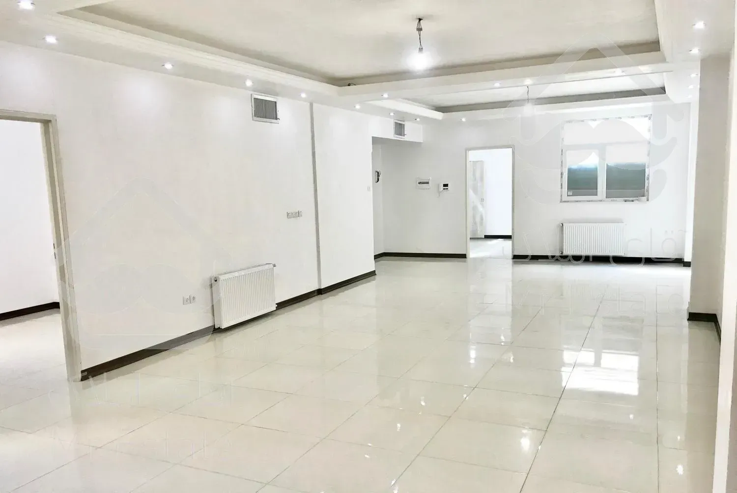 آپارتمان ۱۰۱ متری،فول ،نوساز کلید نخورده،سند آماده