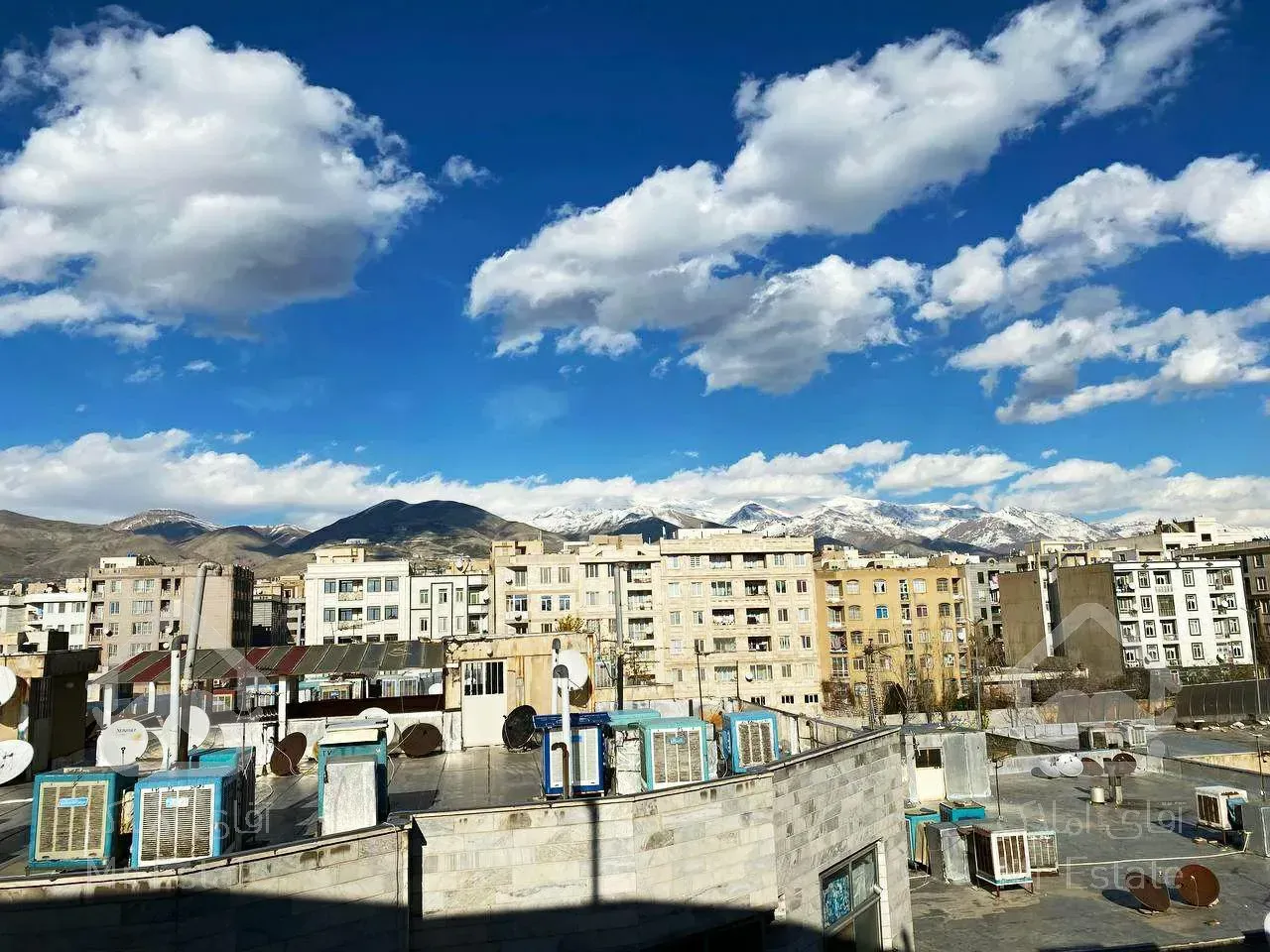 سازمان برنامه ۱۰۶ متر رو ب آفتاب