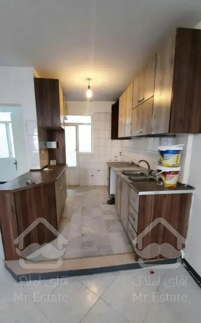 ۵۰متر/خوش نقشه/غرق نور