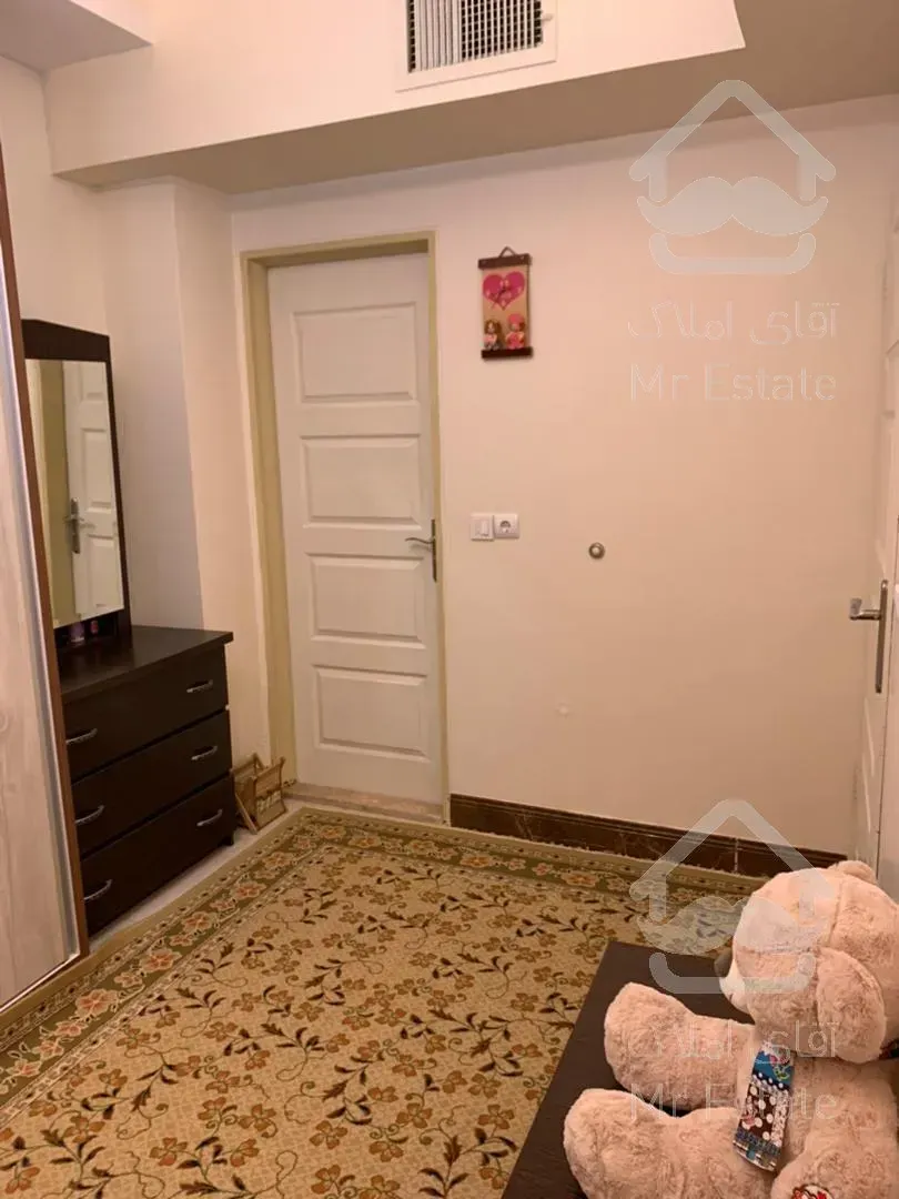 آپارتمان ۵۲ متری ۱ خواب،وام دار،قابل رهن،امکانات عالی،سال۹۳، لوکیشن استاد معین