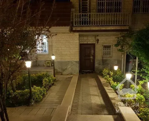 ۳۵۰ متر ویلا،سند تک برگ در بهشت پردیس