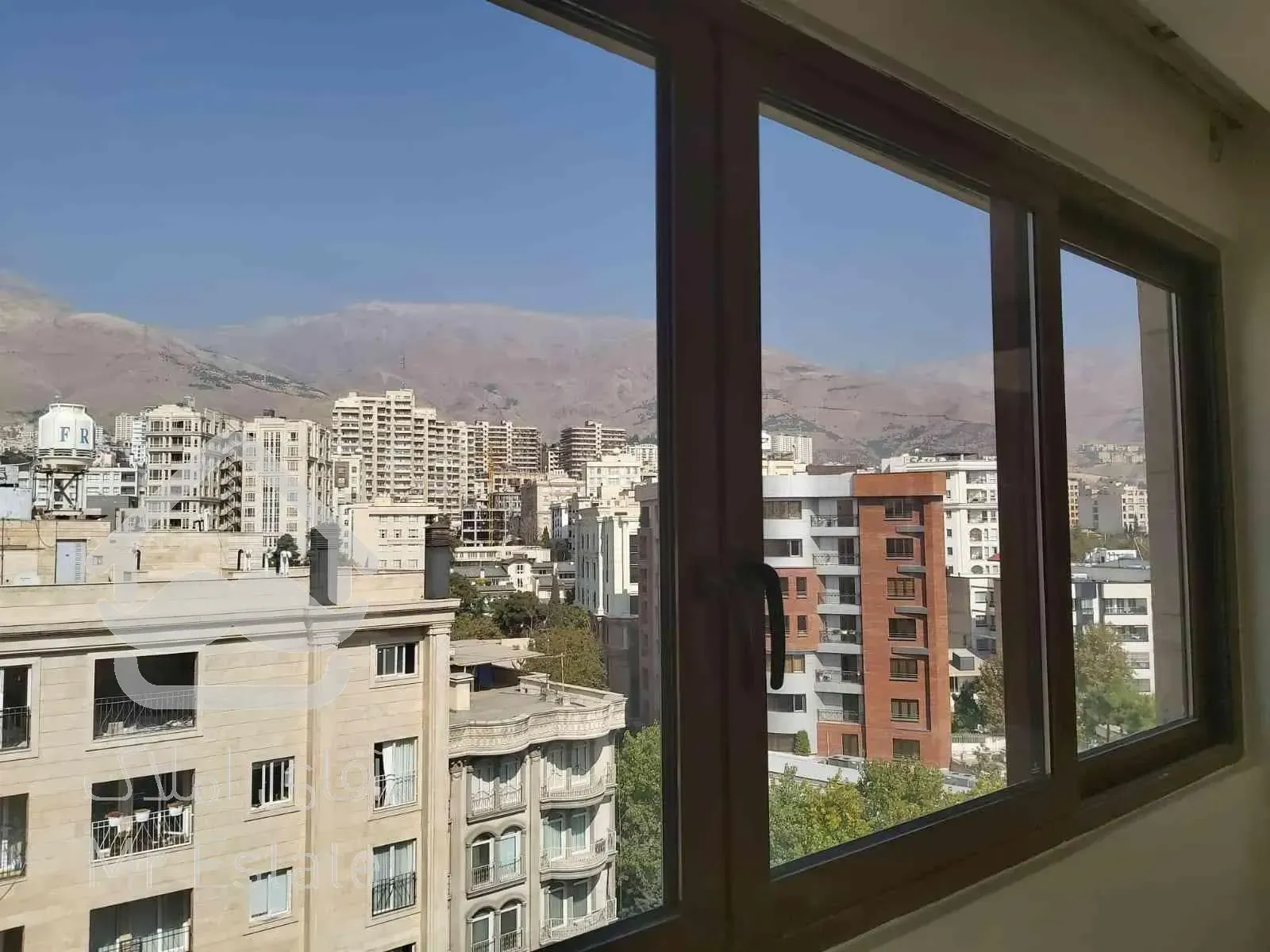 260 متر فول مشاعات طبقه آخر ویو ابدی