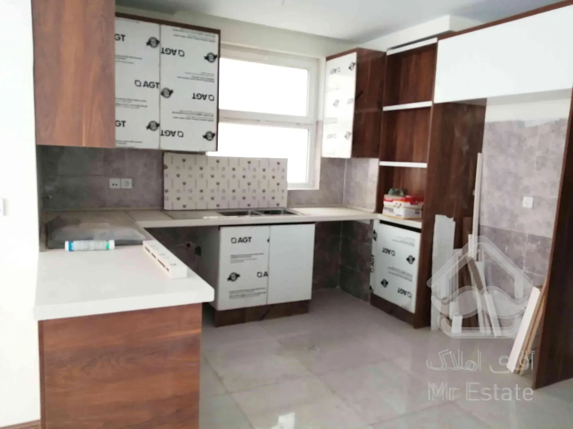 خرید اپارتمان مسکونی دوخوابه 75متری در بلوار فردوس