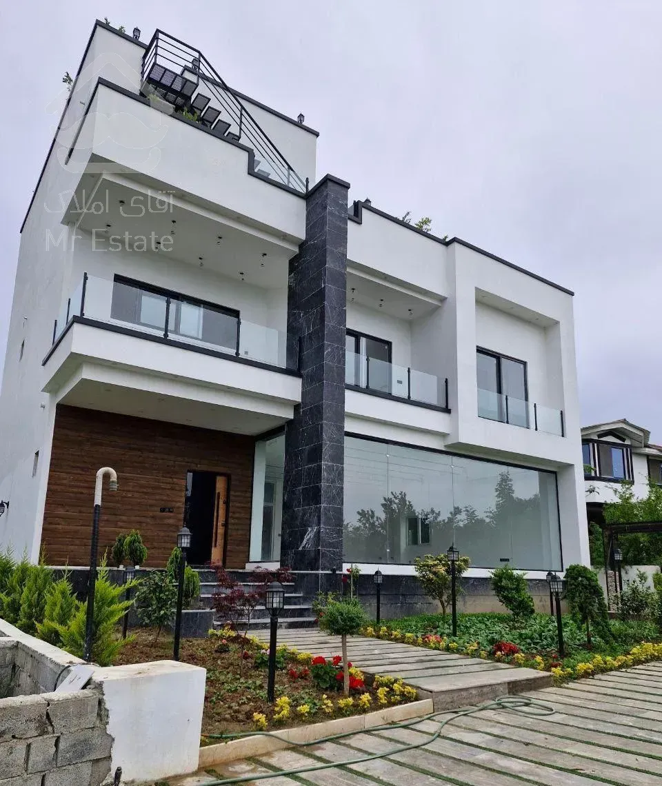 فروش خانه ویلایی ۶۰۰ متری ۴ خوابه تهاتر با تهران