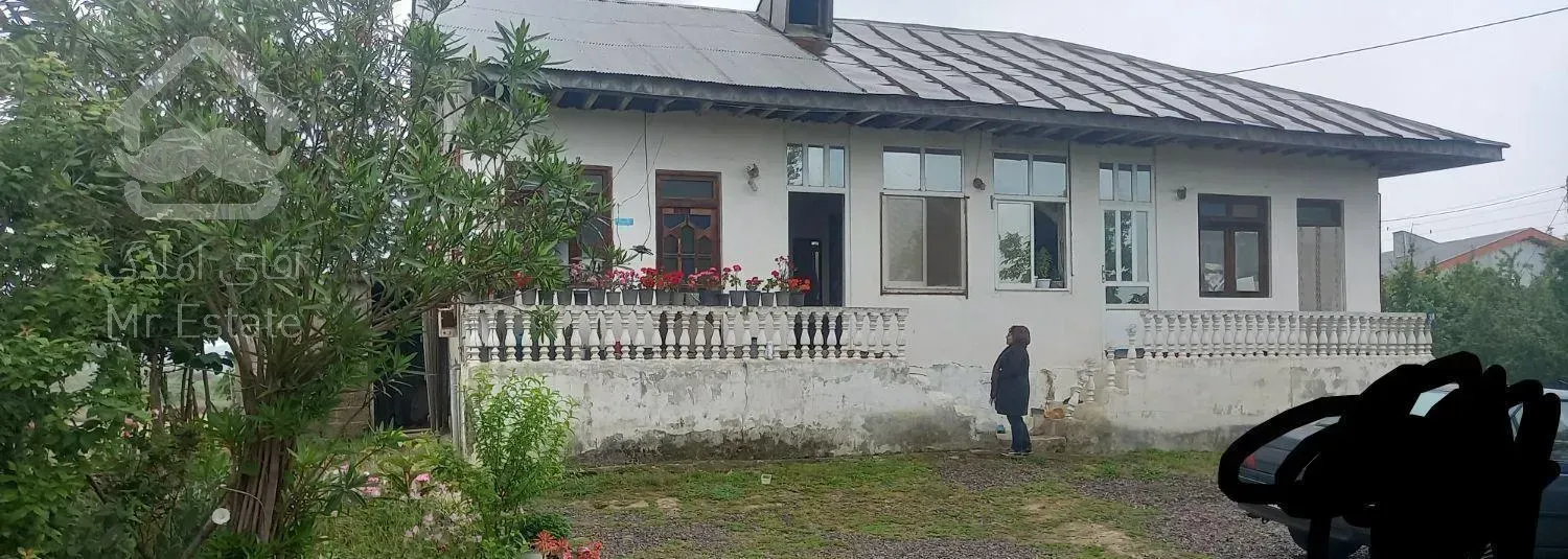 ویلاباغ ۱۲ هزار متری سند دار