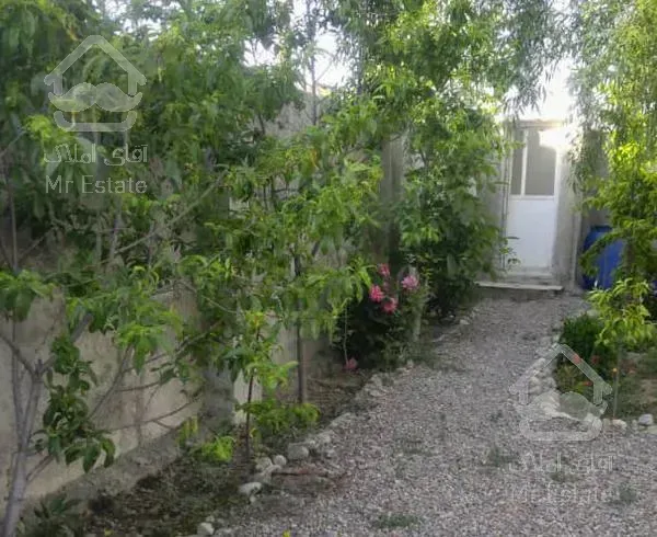 خانه ویلایی ۳۰۰متری تک خواب