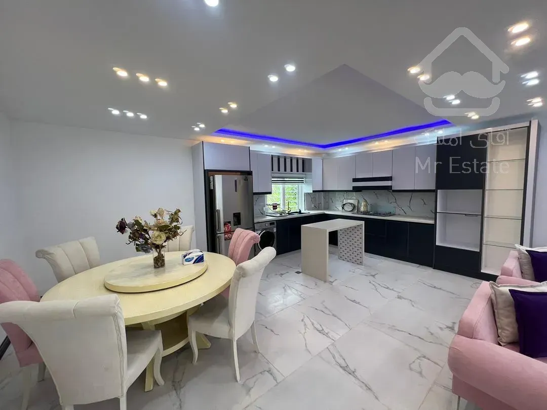 فروش ویلا شهرکی ۱۴۰ متری