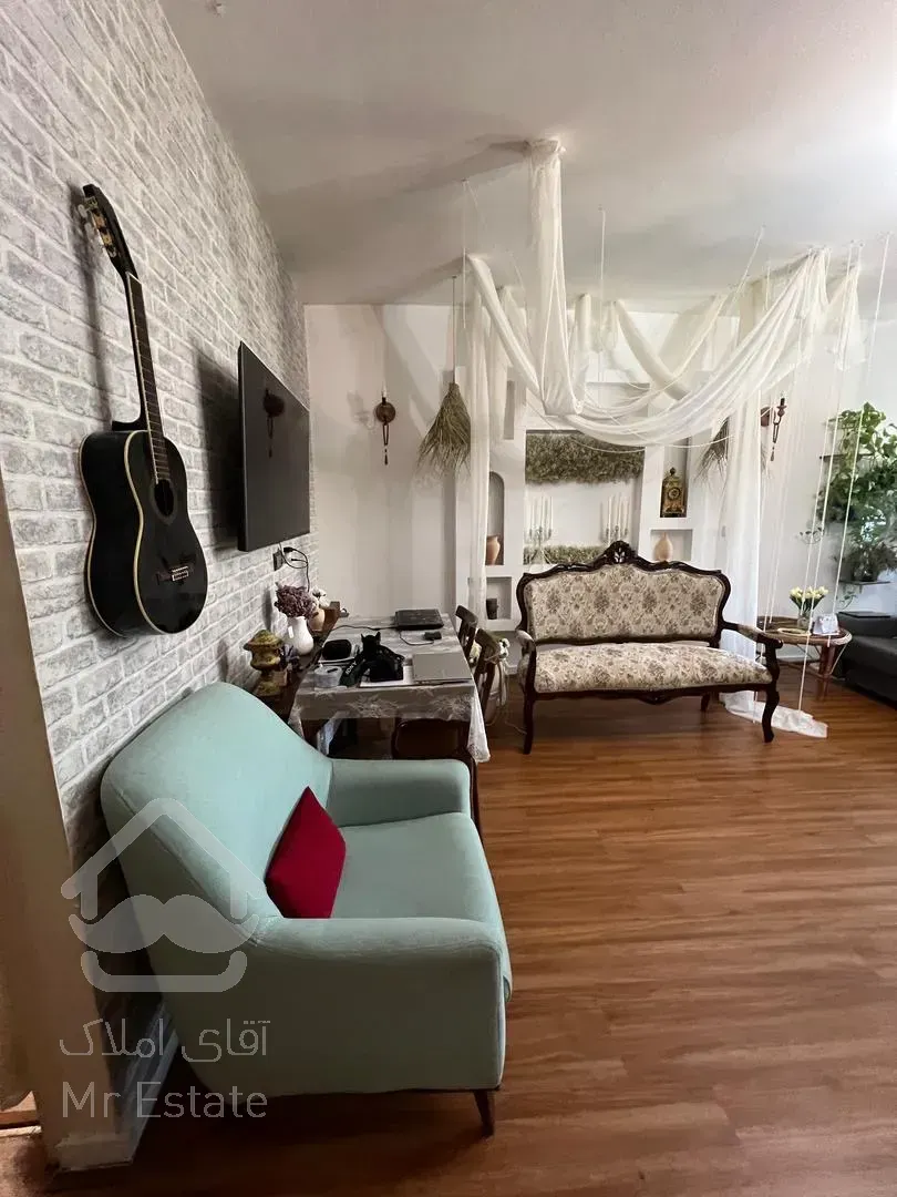 ۷۷متر۲خواب فول روبه افتاب