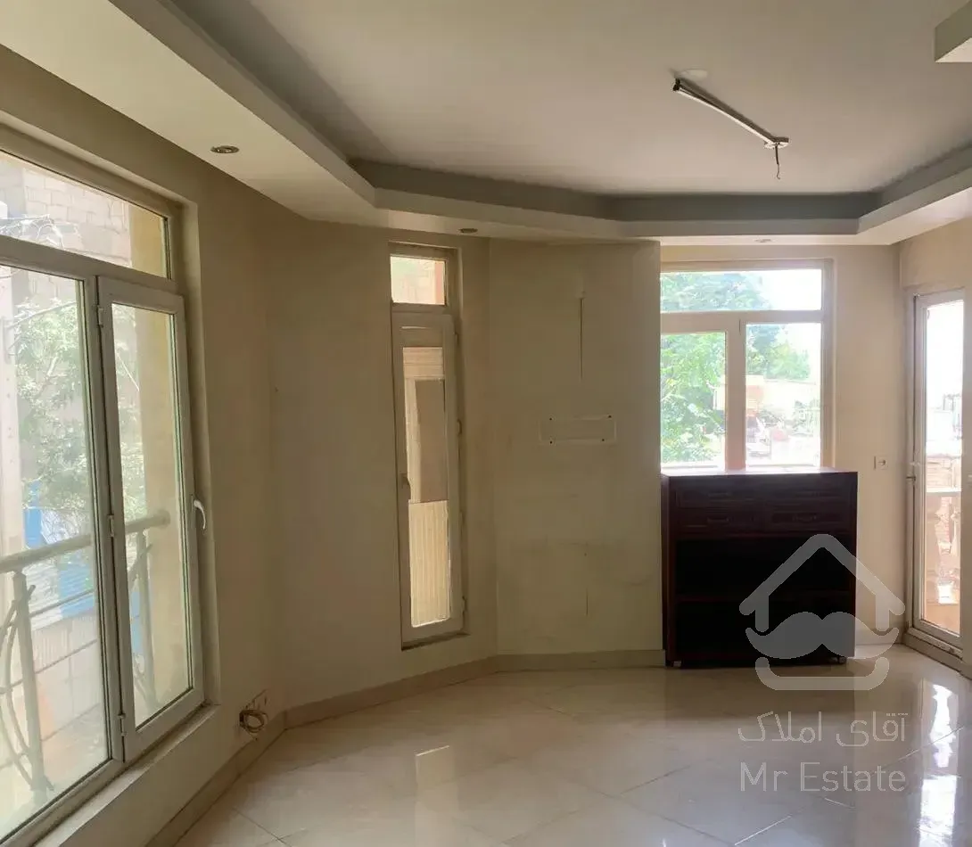 ۵۳ متر داراباد