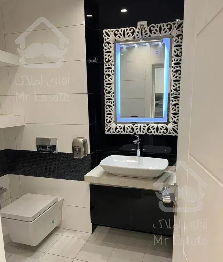 ۱۶۴ متر ۳ خواب ۲ پارکینگ کامرانیه