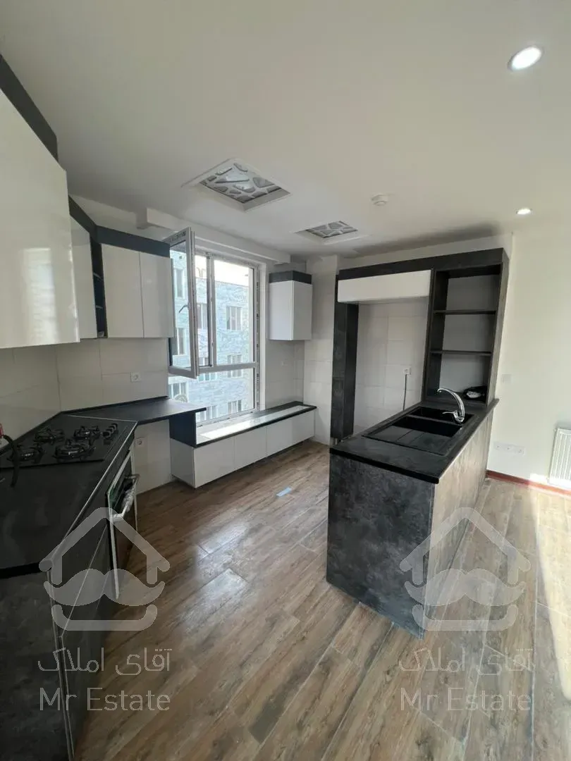 ۶۱ متر با امکانات