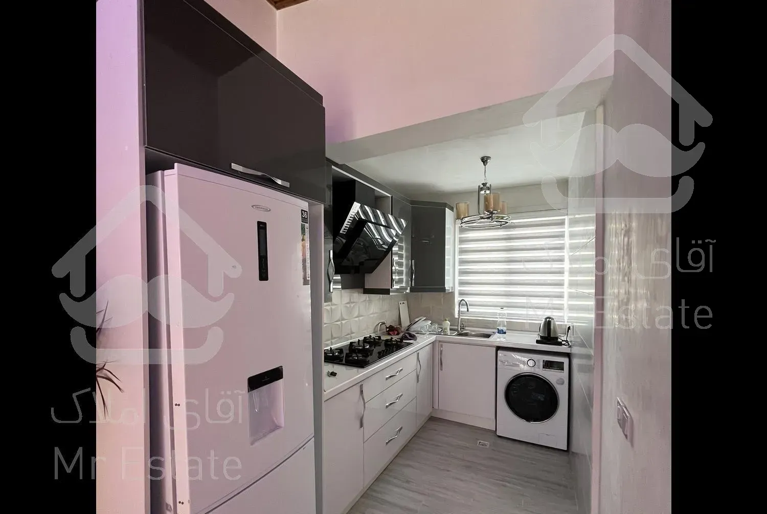 استخردار دو خواب میز بیلیارد لبه مرداب