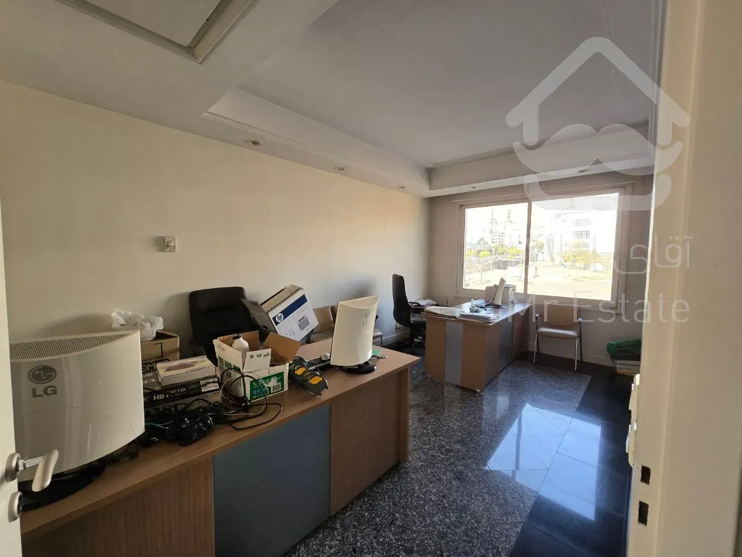 110مترشهرک غرب*اداری*دونبش تابلوخور*دسترسی مترو