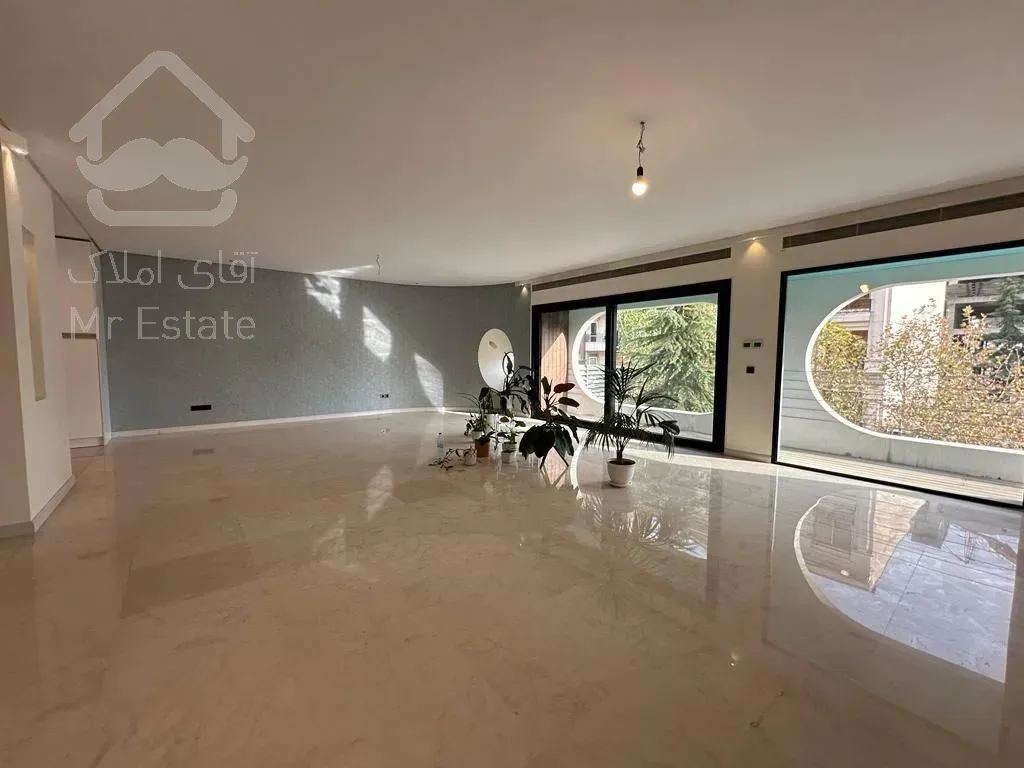 فروش اپارتمان 220 متری زعفرانیه