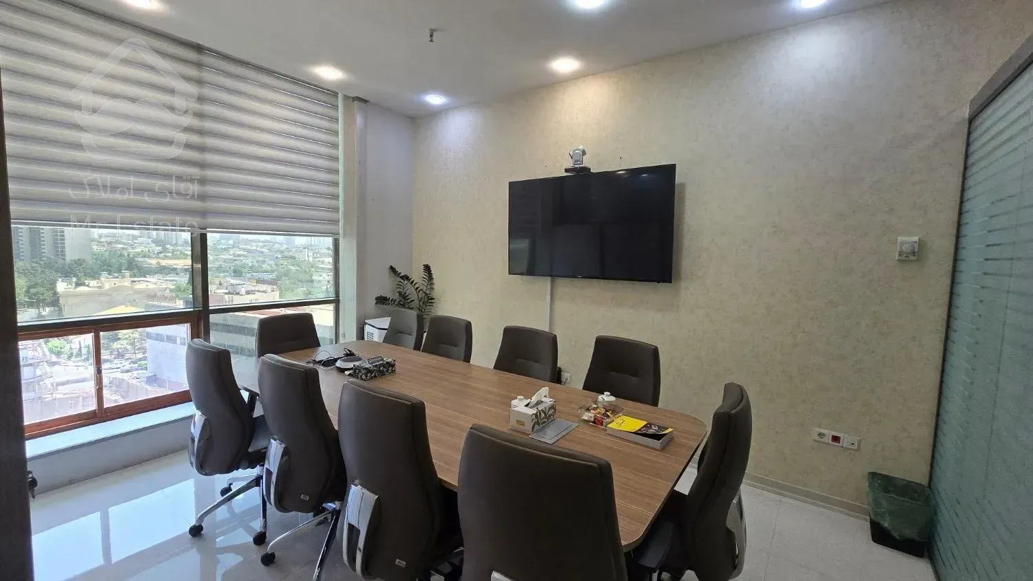 125مترسعادت آباد*موقعیت اداری*نوساز*ورودی لابی شیک