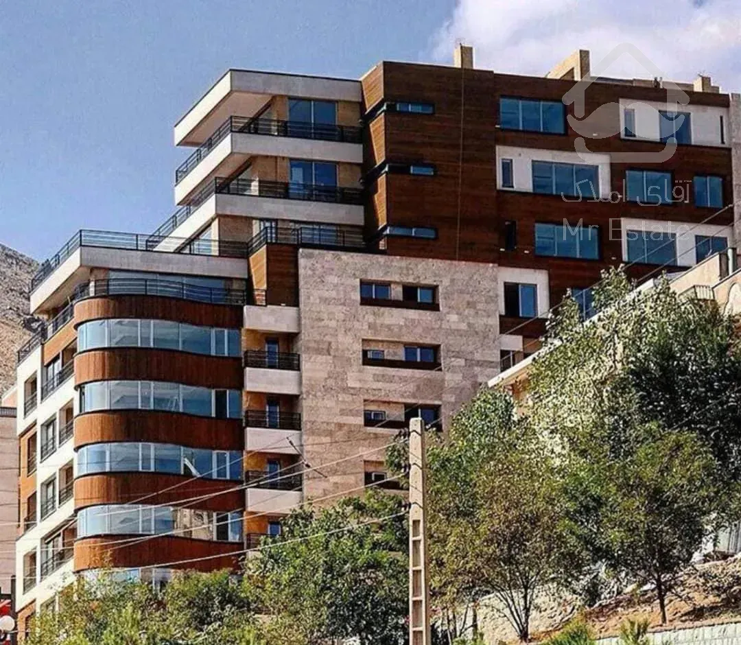 ۹۳ متری فول امکانات