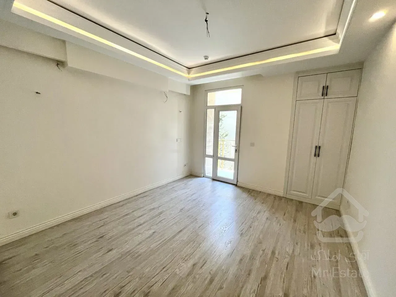 فروش اپارتمان 160 متری زعفرانیه